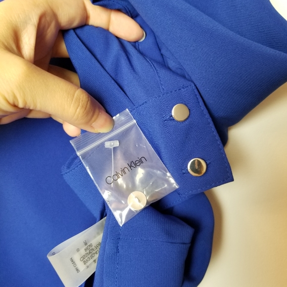 Calvin Klein Blue Blouse S NWT - Picture 8 of 10